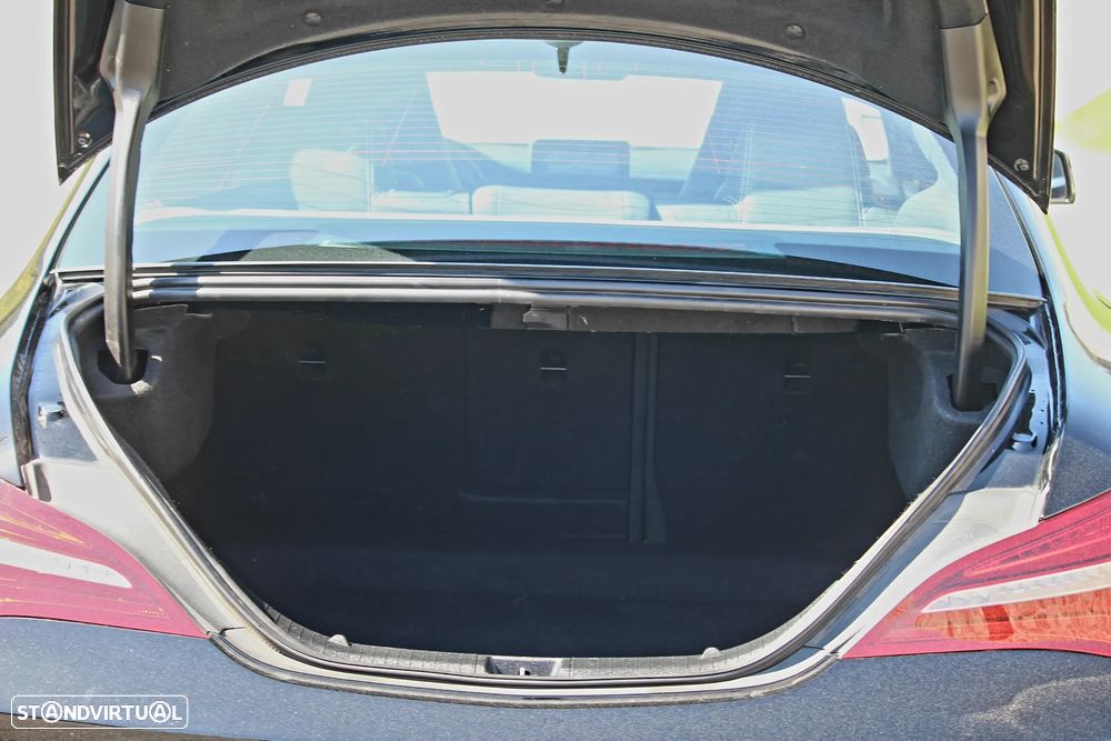 Mercedes-Benz CLA 180 d Urban Aut. - 10