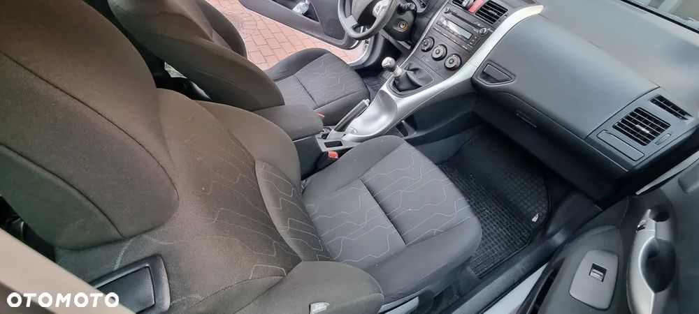 Toyota Auris 1.33 VVT-i Edition - 12