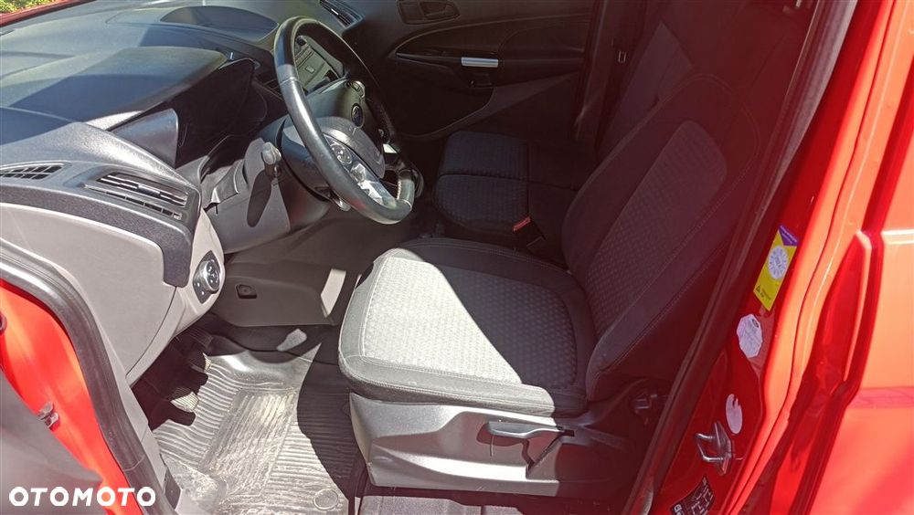Ford TRANSIT CONNECT - 19