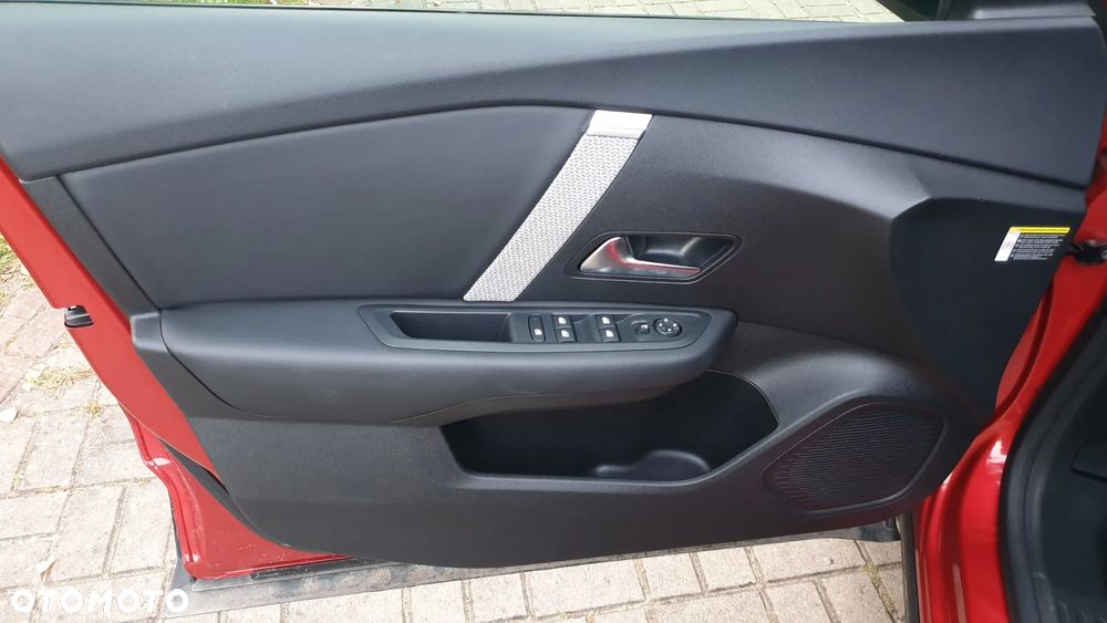 Citroën C4 1.2 PureTech Max S&S EAT8 - 13