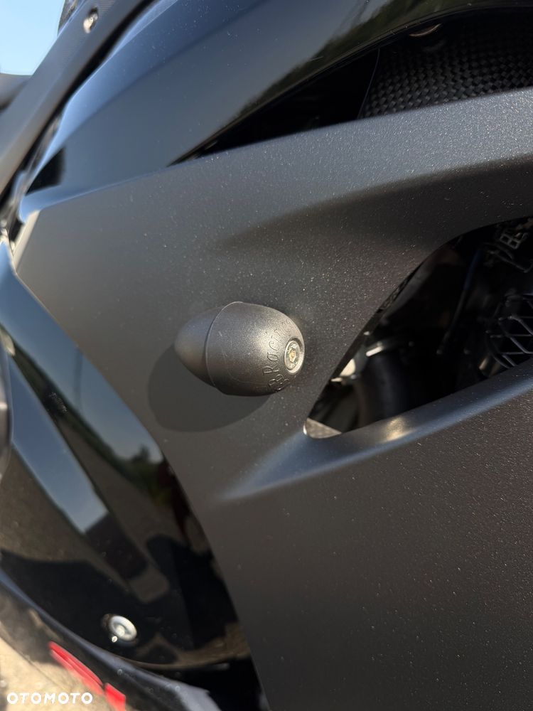 Suzuki GSX-R - 28