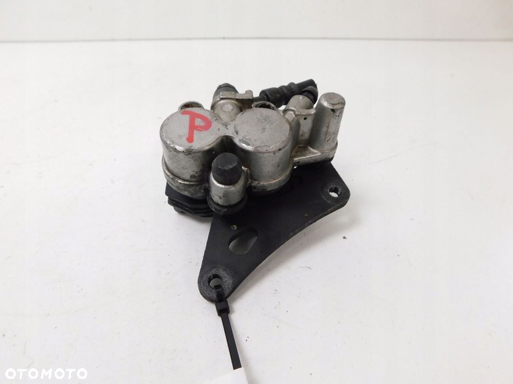 HONDA VARADERO 125 01-06 ZACISK HAMULCA PRZÓD - 2