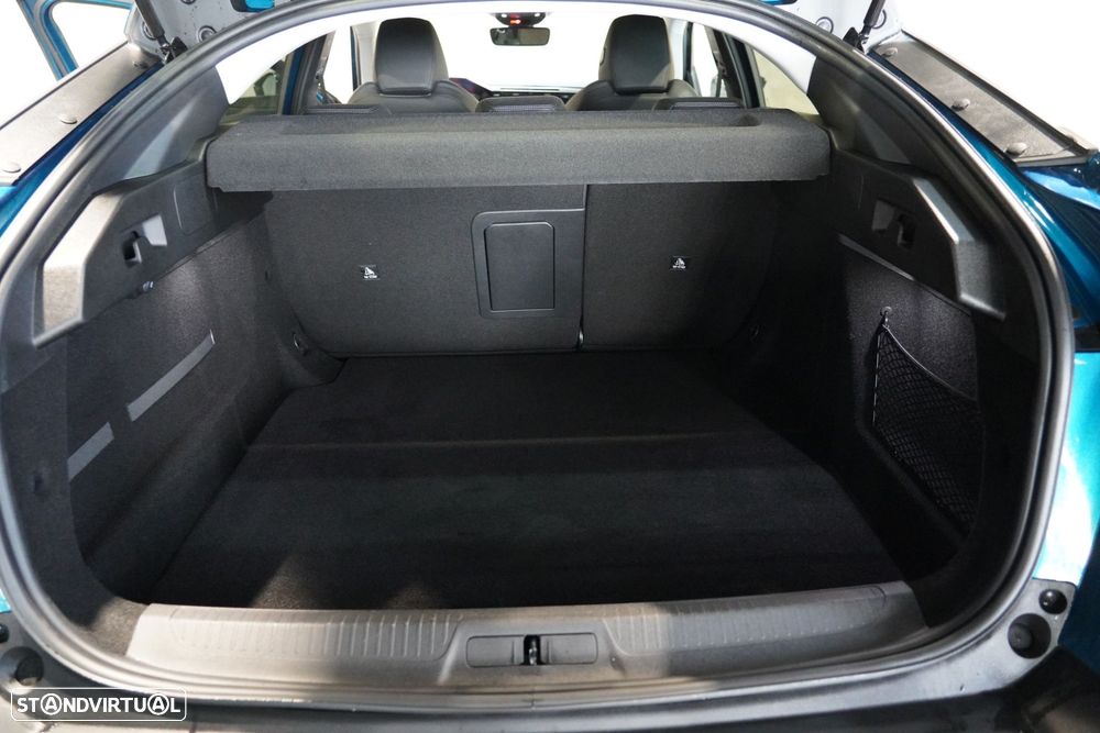Peugeot 408 1.2 PureTech Allure EAT8 - 34