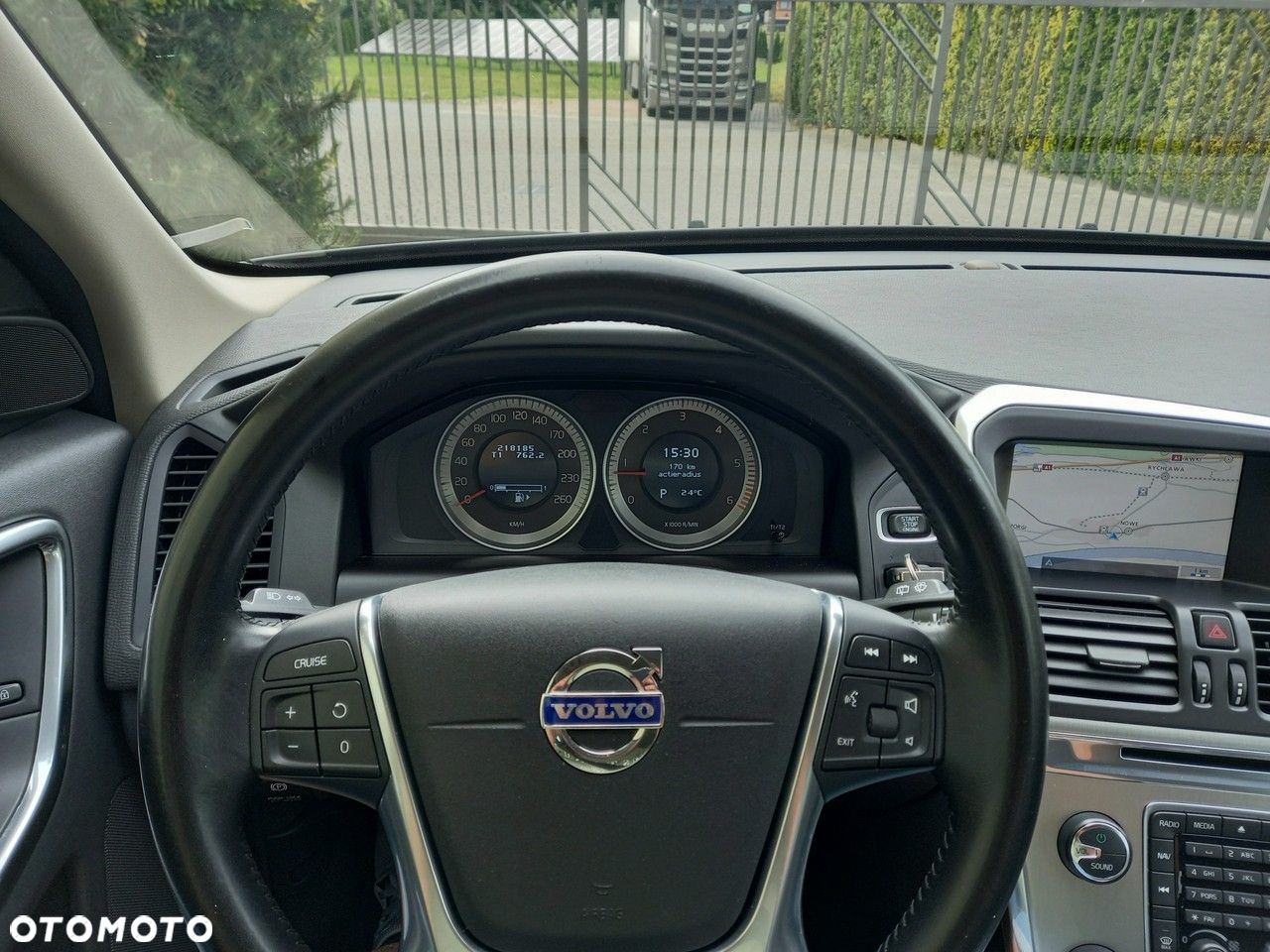 Volvo XC 60 D4 Geartronic Momentum - 29