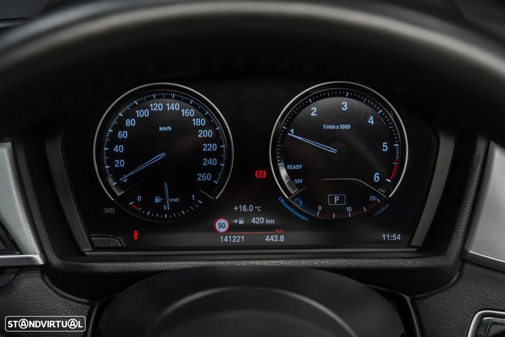 BMW X1 16 d sDrive Auto Pack M - 13