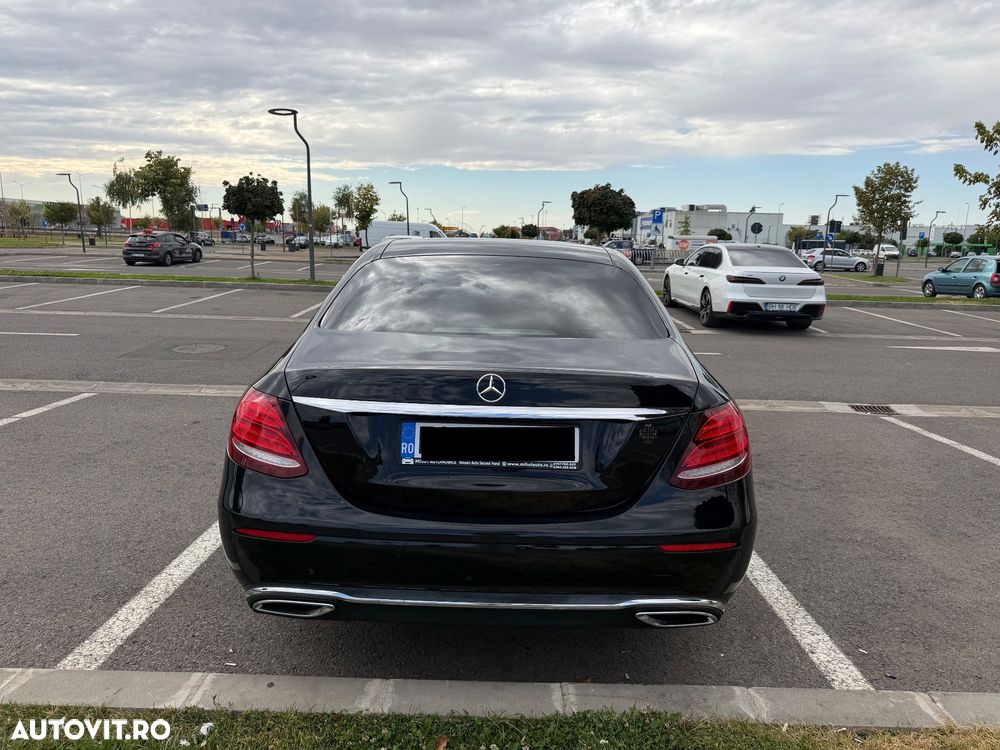 Mercedes-Benz E - 4