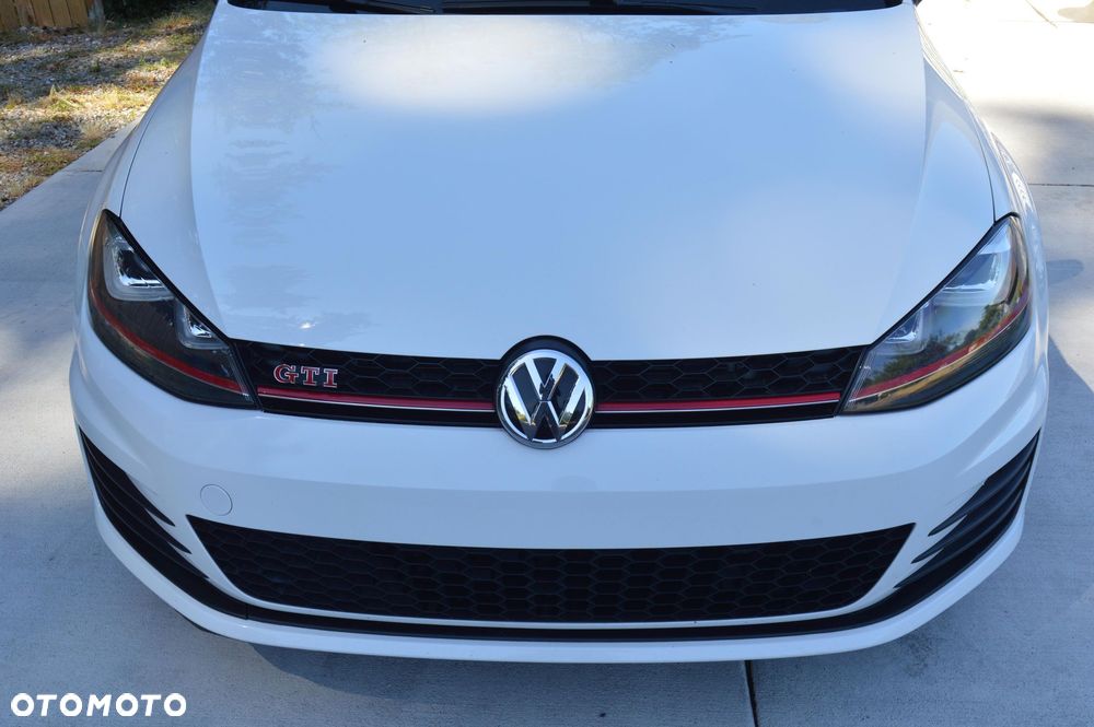 Volkswagen Golf GTI (BlueMotion Technology) DSG - 9