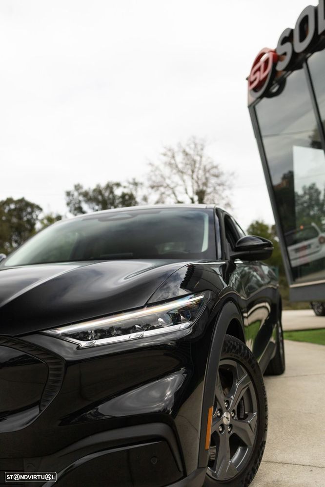 Ford Mustang Mach-E Alargada AWD - 17