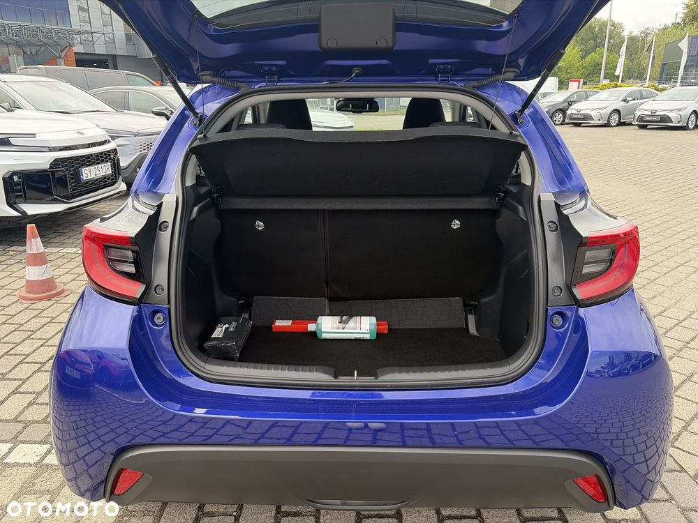 Toyota Yaris Hybrid 1.5 Style - 14