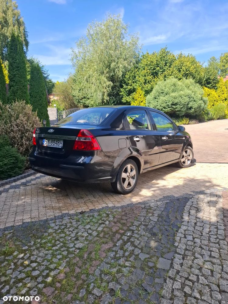 Chevrolet Aveo - 2