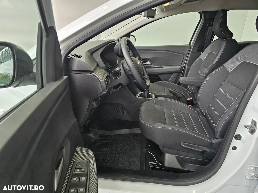 Dacia Logan TCe 90 MT5 Expression - 6