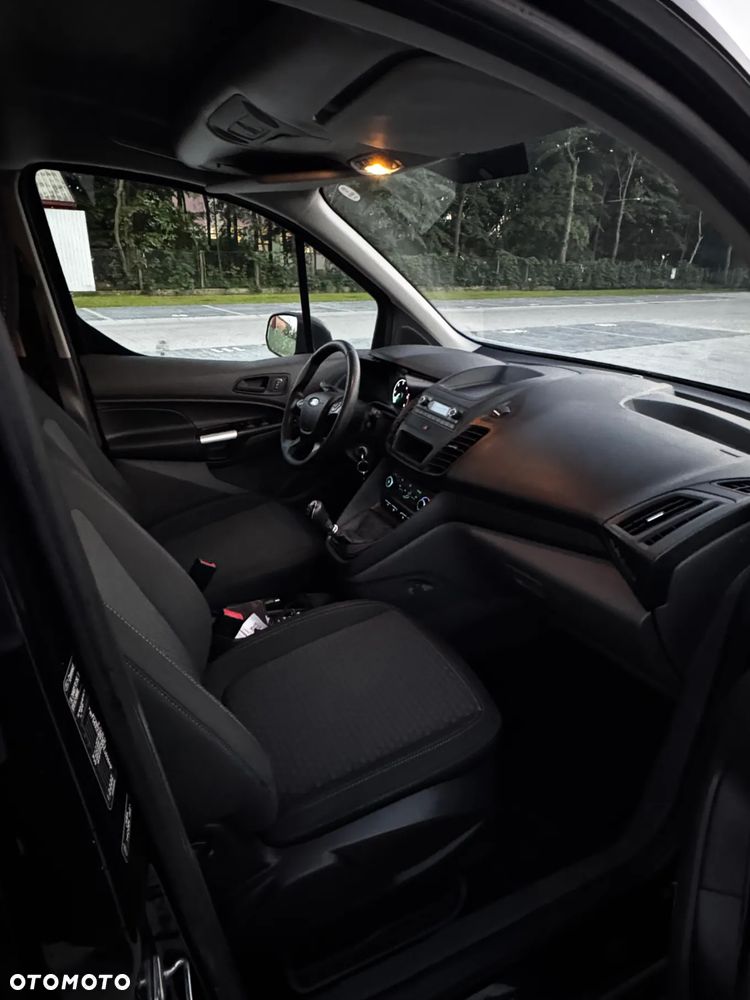 Ford Transit Connect 5osobowy Faktura VAT23% - 16