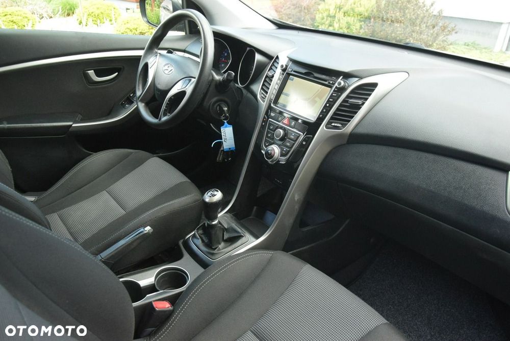 Hyundai i30 1.4 Premium - 34