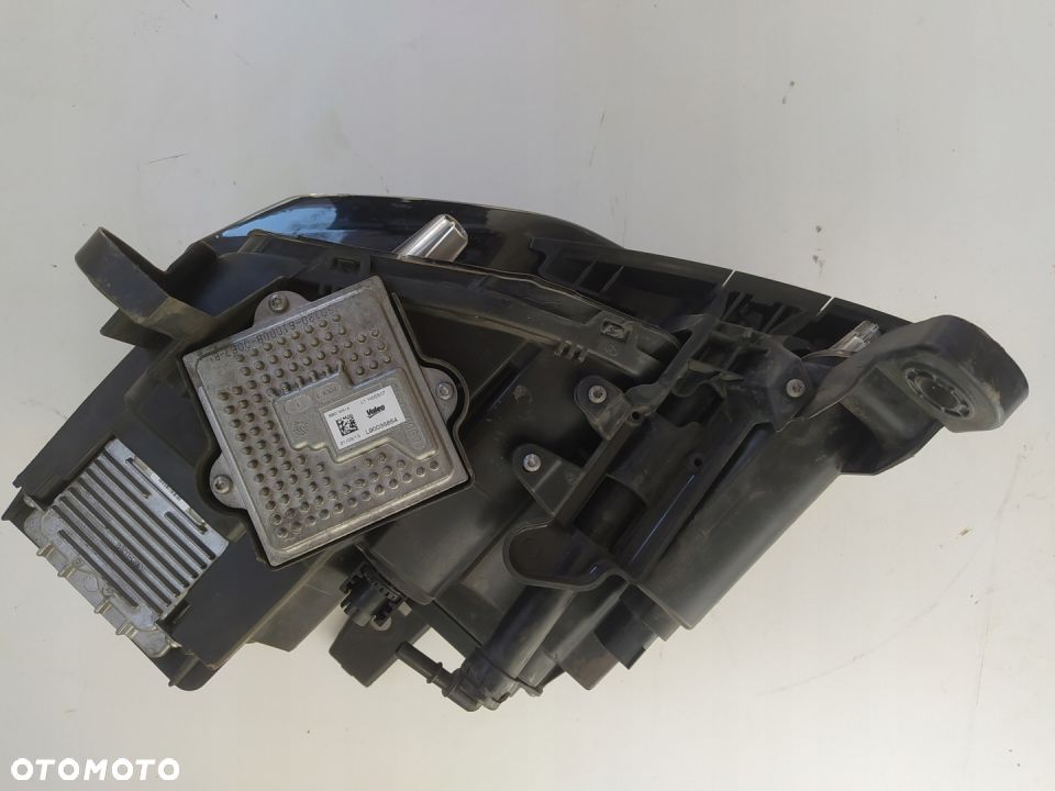 JEEP GRAND CHEROKEE WK2 PRAWA LAMPA PRZEDNIA XENON - 5