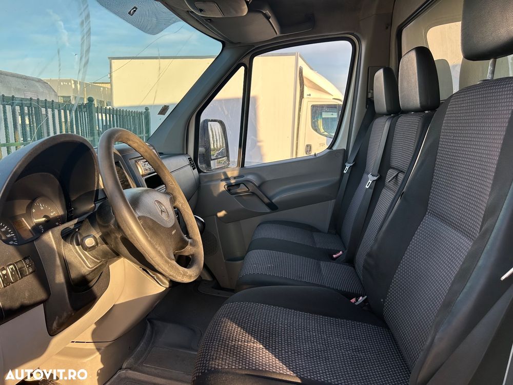 Mercedes-Benz Sprinter 315 CDI BOX LIFT HIDRAULIC SPATE - 14