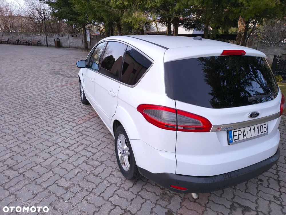 Ford S-Max 2.0 TDCi DPF Titanium - 5