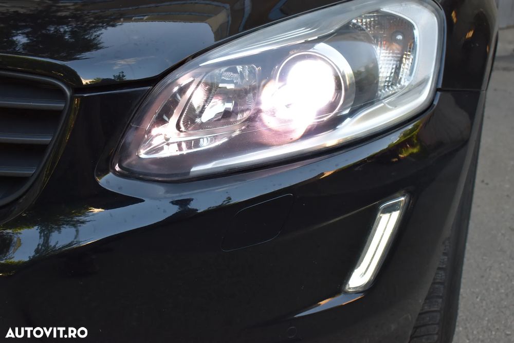 Volvo XC 60 D3 Momentum - 21