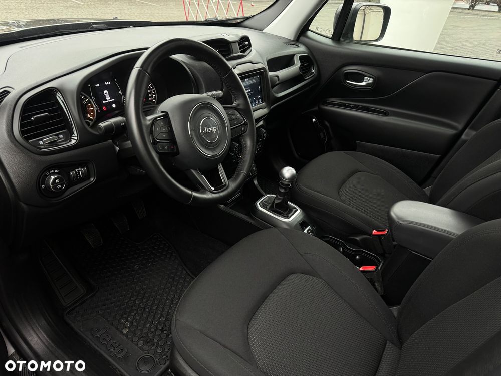 Jeep Renegade 1.4 MultiAir Limited - 28