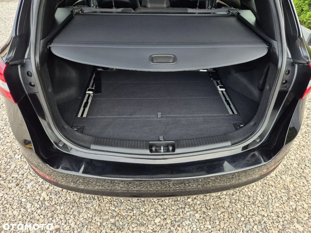Hyundai i30 blue Kombi 1.6 GDi Passion - 9