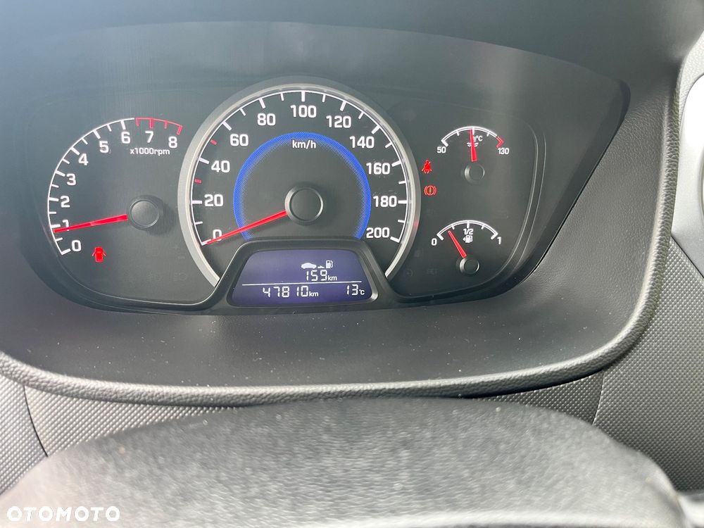 Hyundai i10 - 15