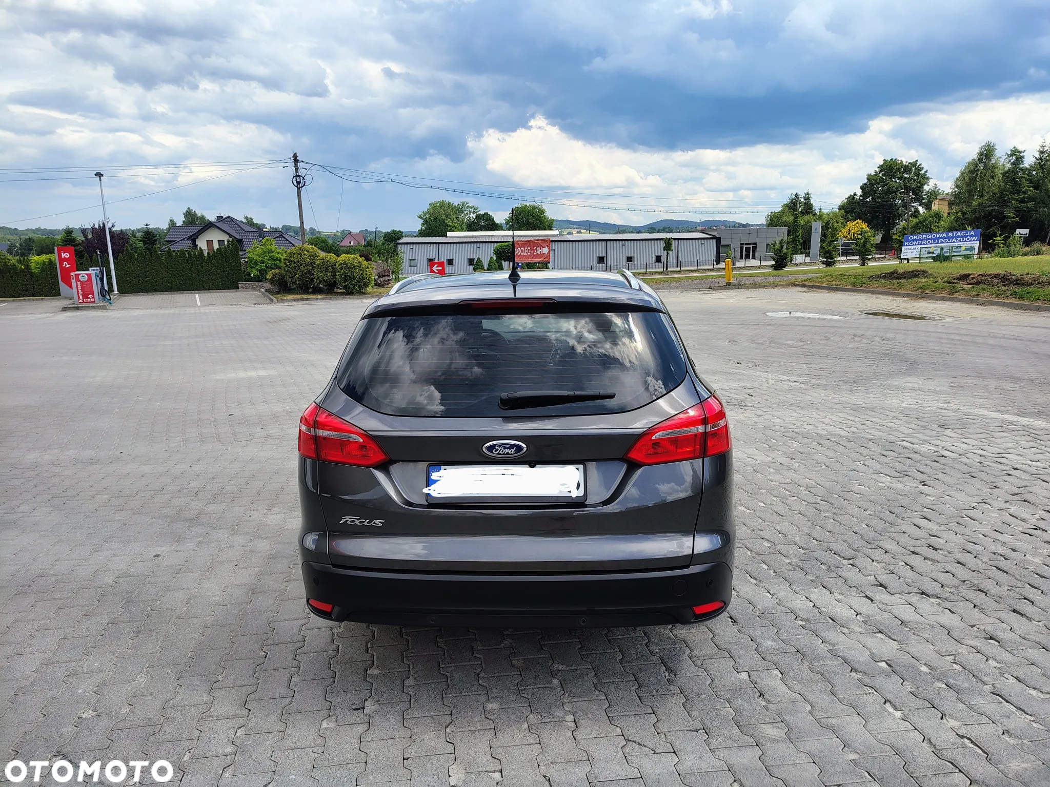 Ford Focus 1.6 TDCi DPF Titanium - 4