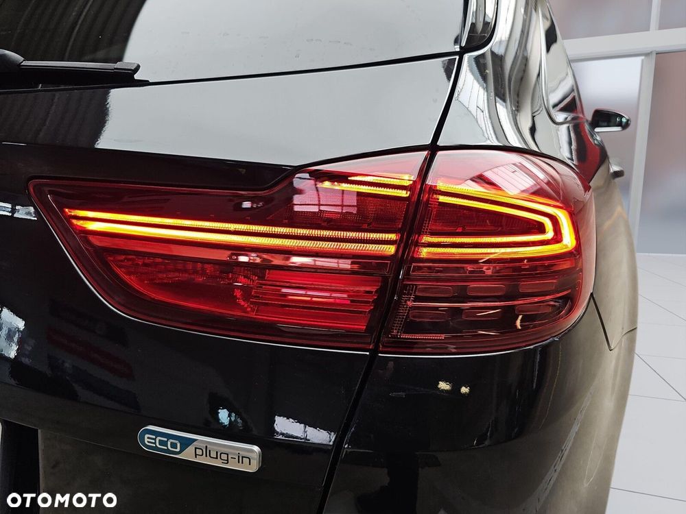 Kia Ceed 1.6 GDI PHEV L DCT - 34