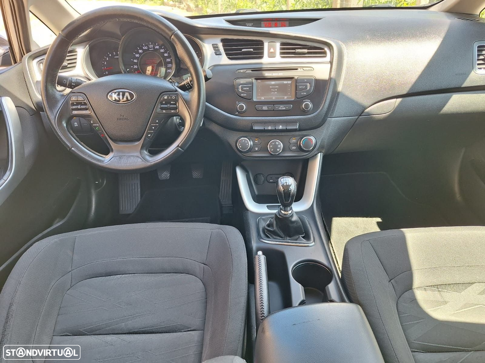 Kia Ceed 1.6 CRDi More Edition 100g - 12