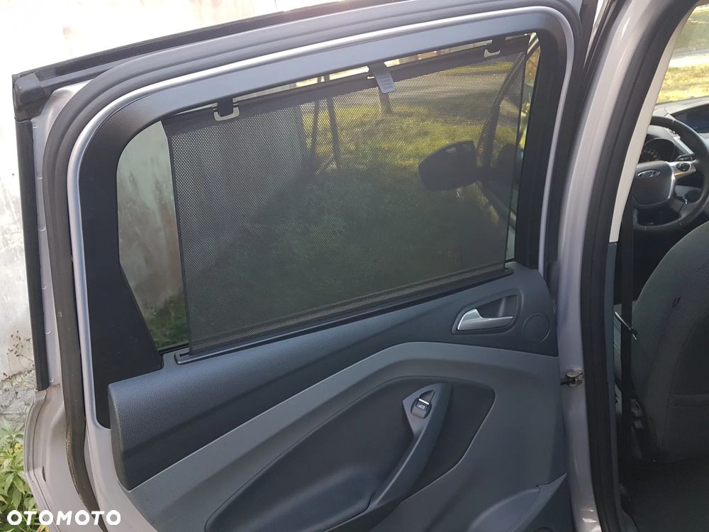 Ford C-MAX - 19