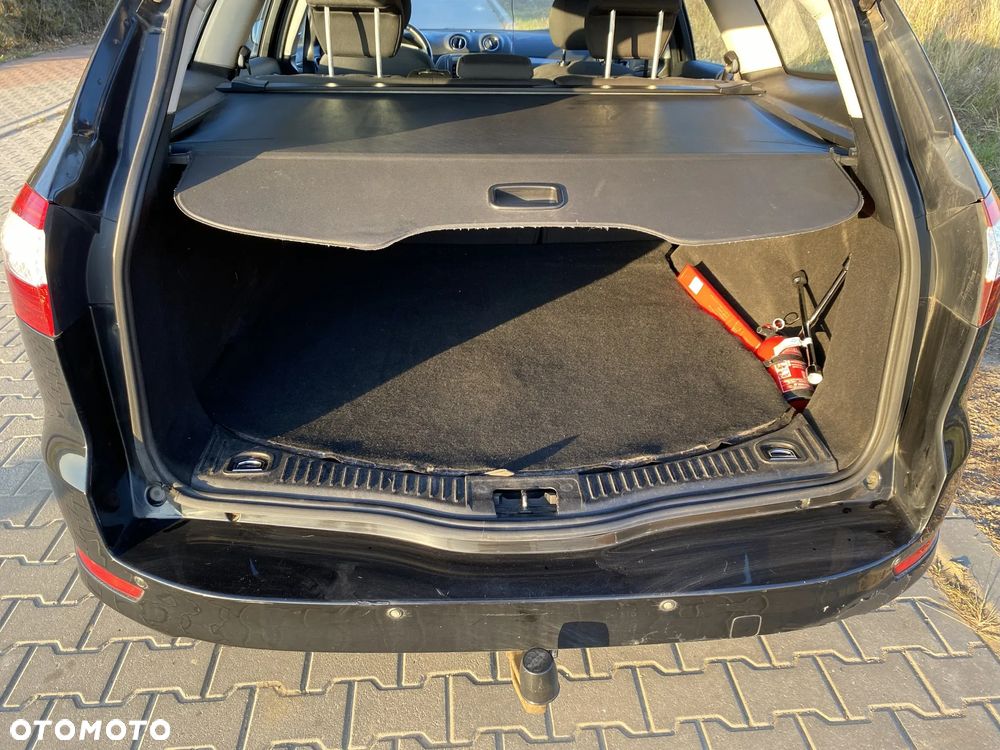 Ford Mondeo 2.0 TDCi Titanium - 12