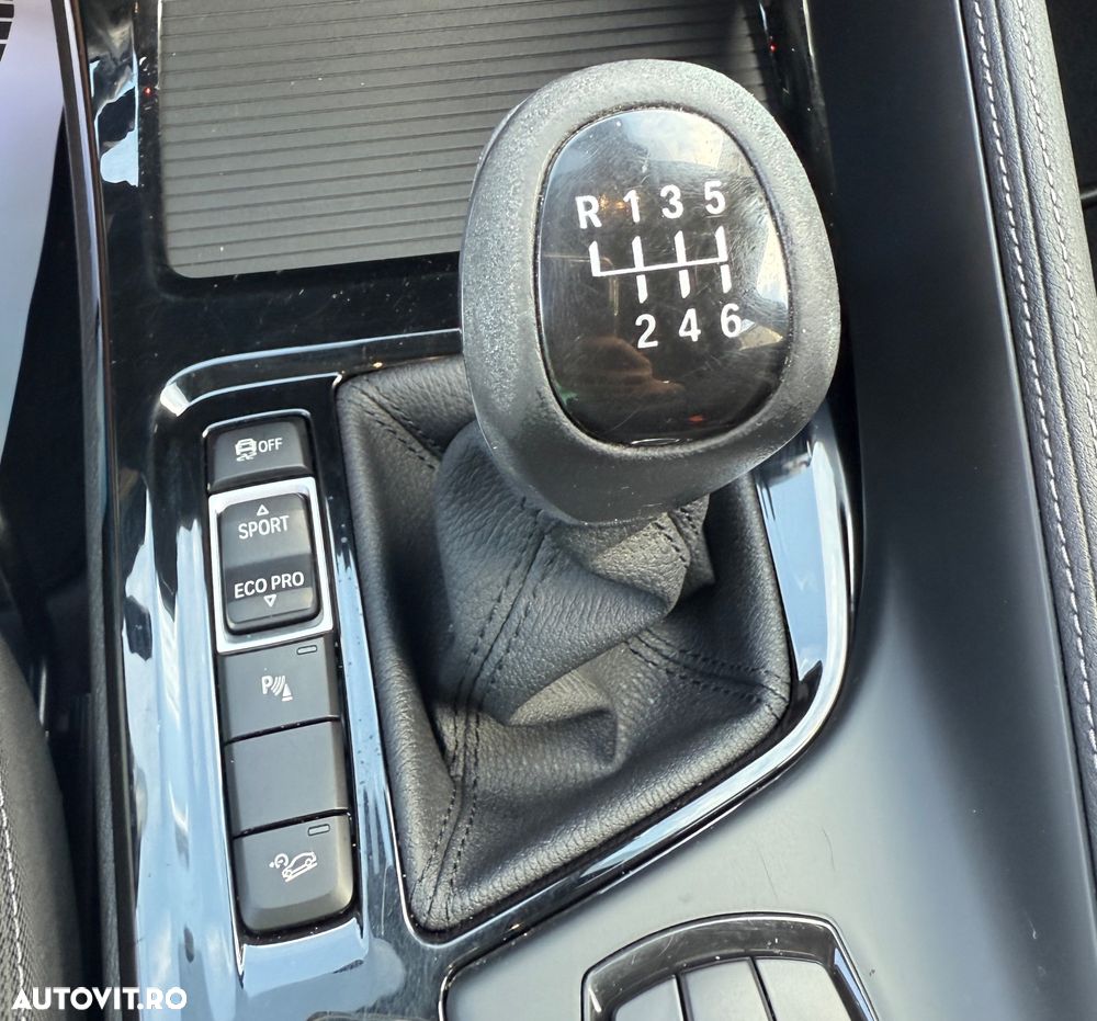 BMW X1 xDrive18d - 13