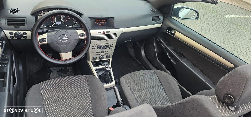 Opel Astra Cabrio 1.9 CDTI Edition - 10