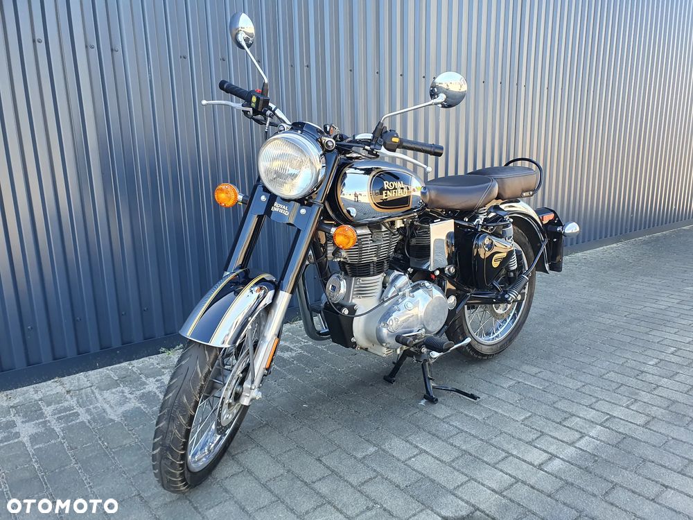 Royal Enfield Classic - 1