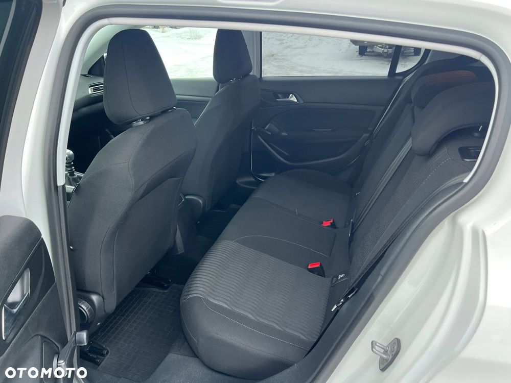 Peugeot 308 BlueHDi 100 Stop & Start Access - 23