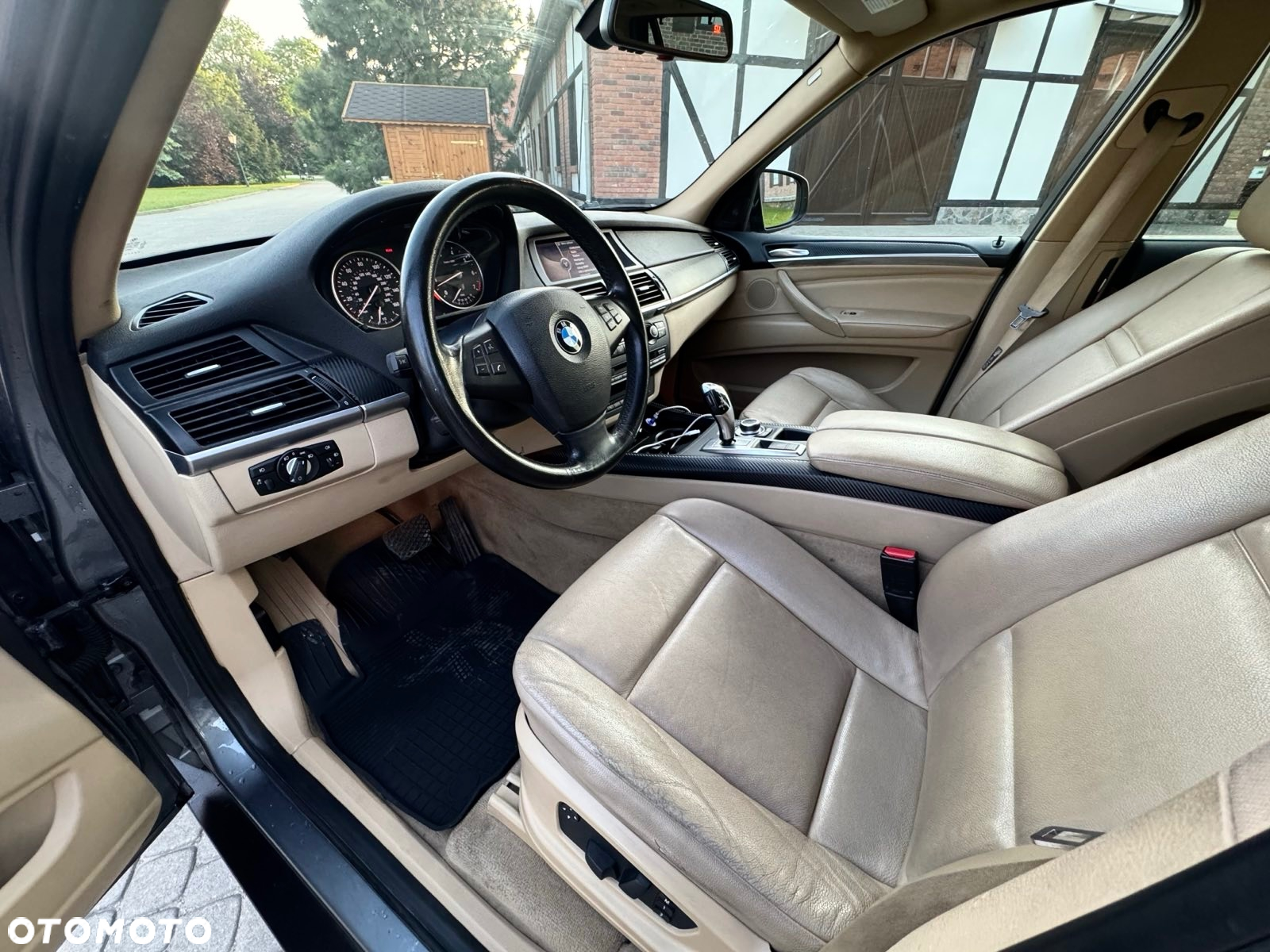 BMW X5 4.8i xDrive - 5