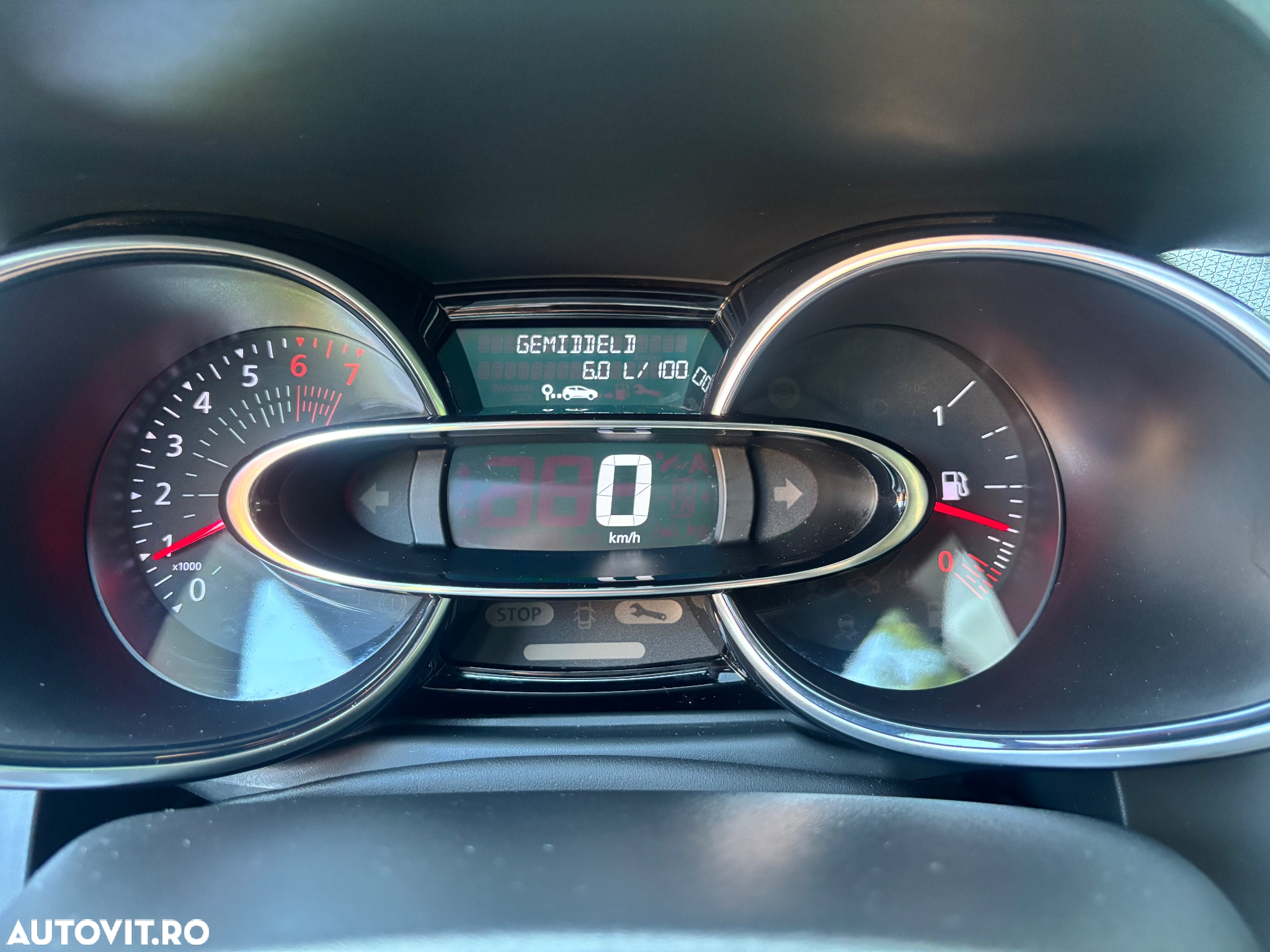 Renault Clio (Energy) TCe 90 Start & Stop LIMITED - 40