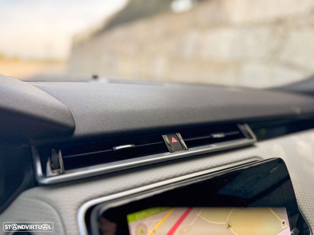 Land Rover Range Rover Velar 2.0d R-Dynamic HSE - 54