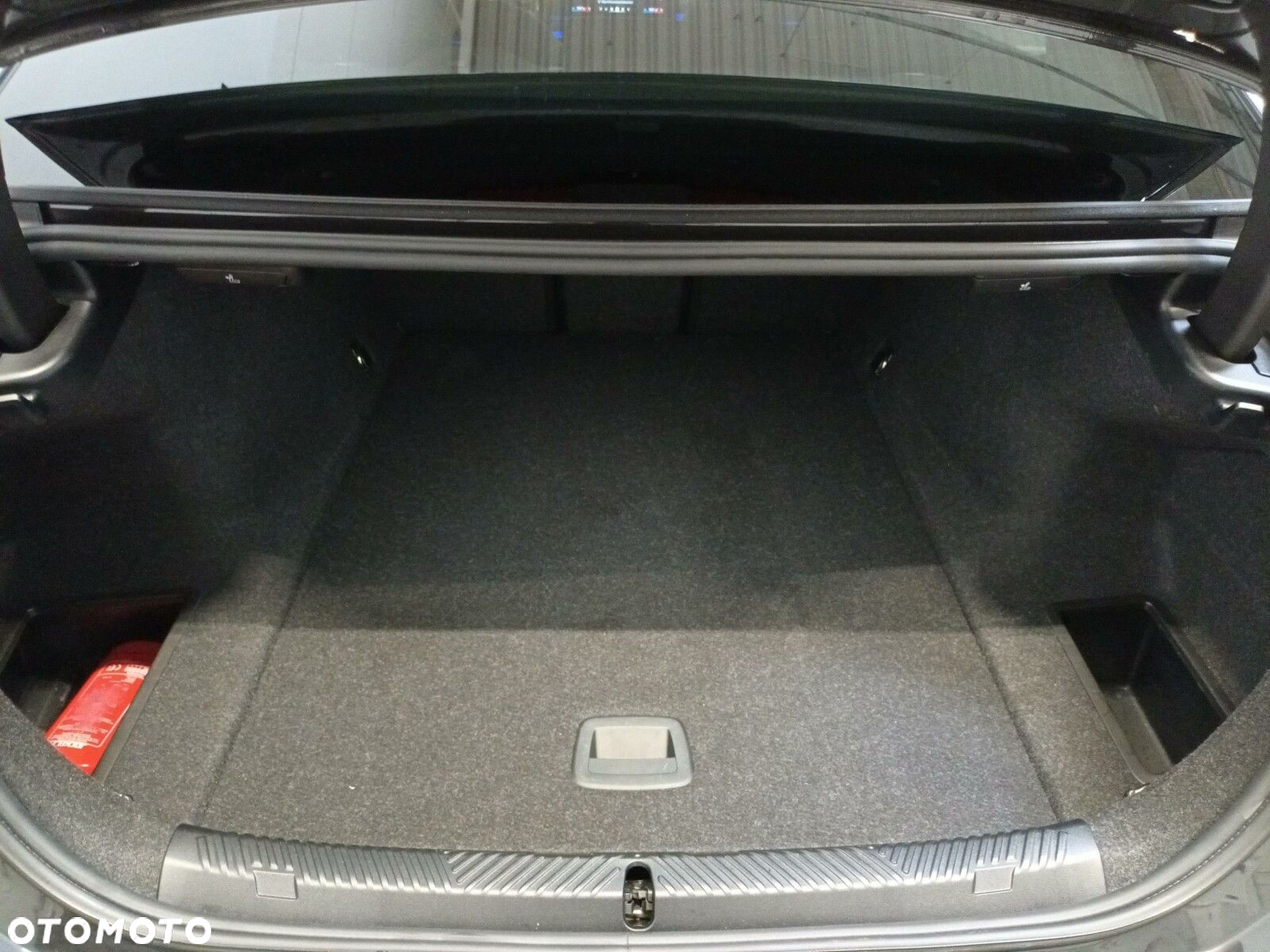 BMW i5 - 19