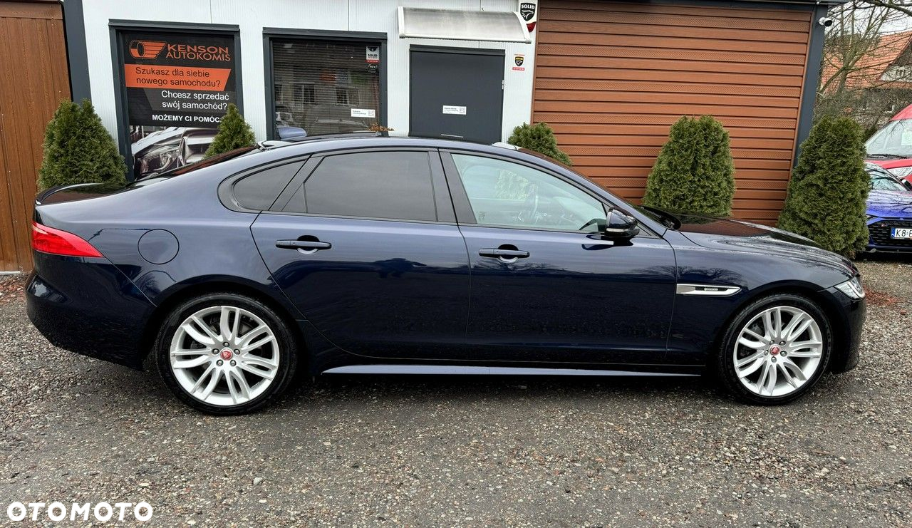 Jaguar XF 2.0 i4D AWD R-Sport - 5
