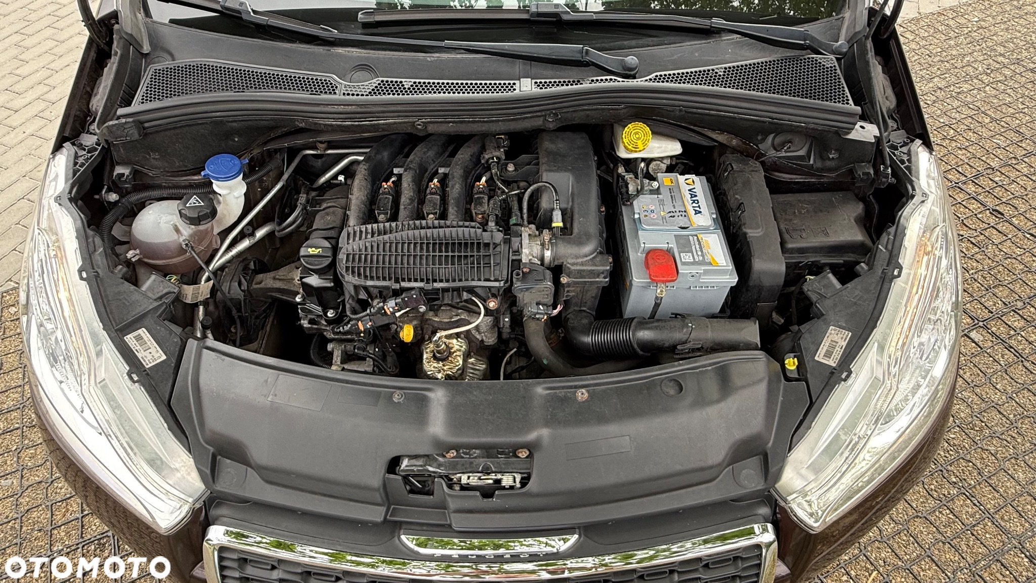 Peugeot 208 1.2 PureTech Active - 16