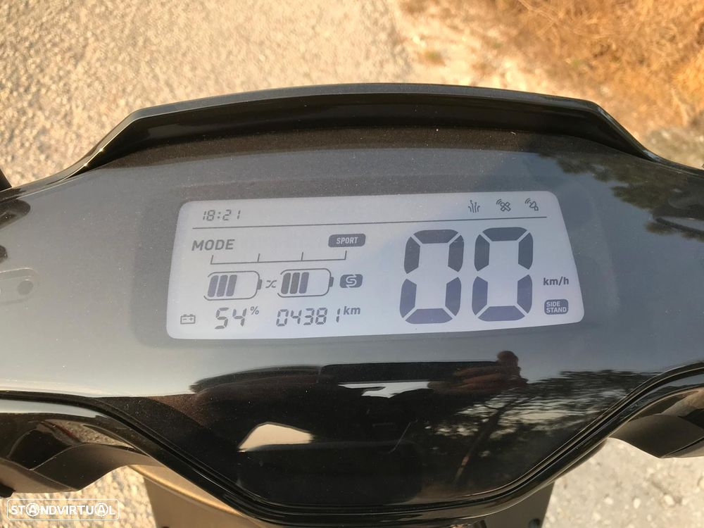 Niu M+ Pro MQI GT Sport - 8