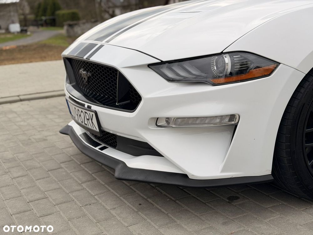 Ford Mustang - 17