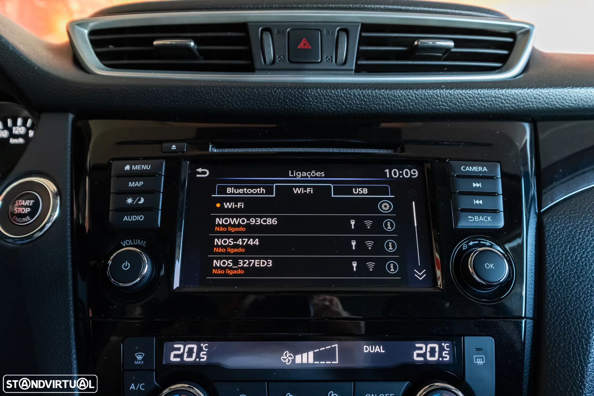 Nissan Qashqai 1.5 dCi N-Connecta J18 - 16