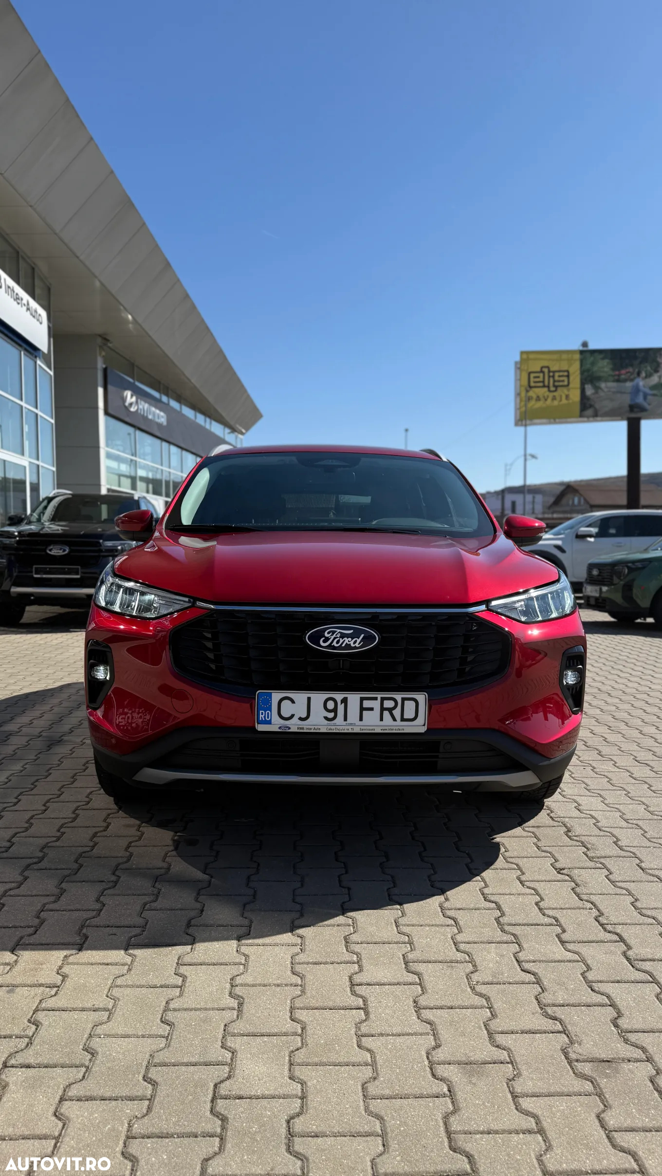 Ford Kuga 1.5 EcoBoost A8 FWD Titanium - 38