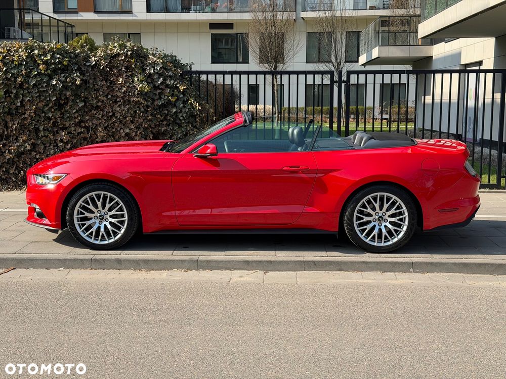 Ford Mustang - 23
