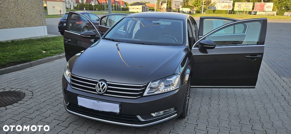 Volkswagen Passat 1.4 TSI BMT Comfortline - 16