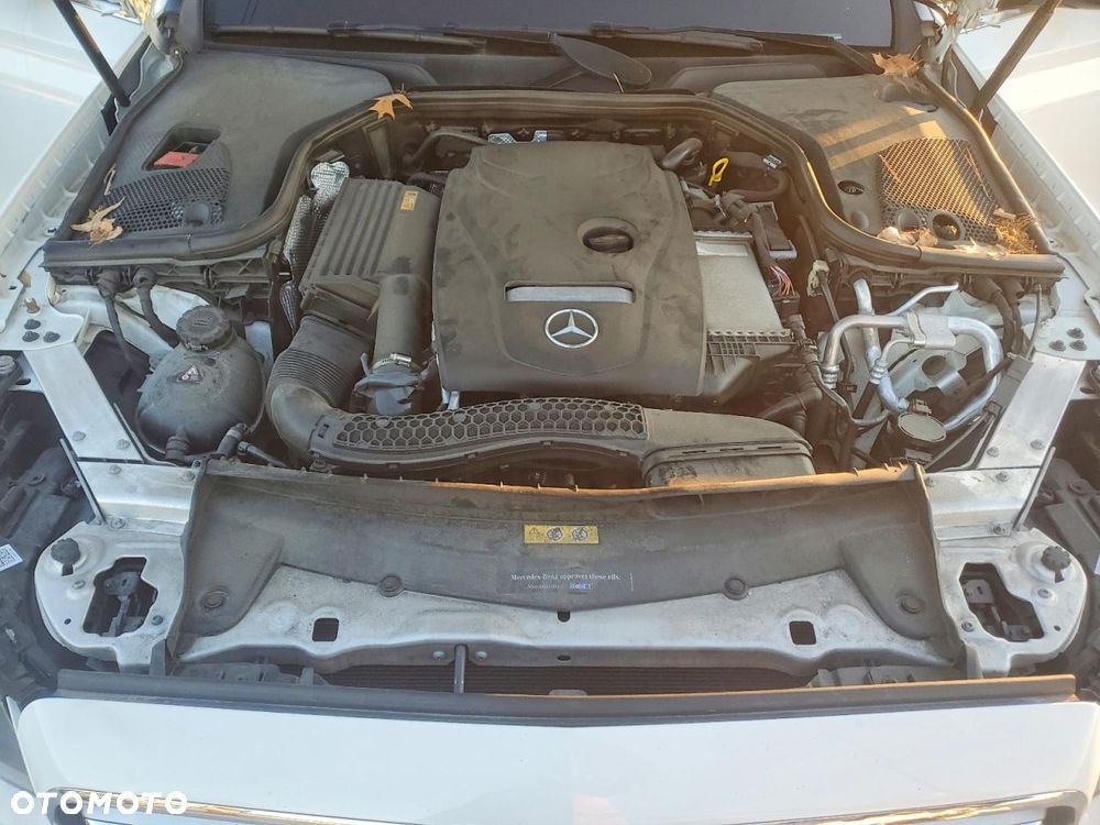 Mercedes-Benz Klasa E 300 9G-TRONIC Exclusive - 10