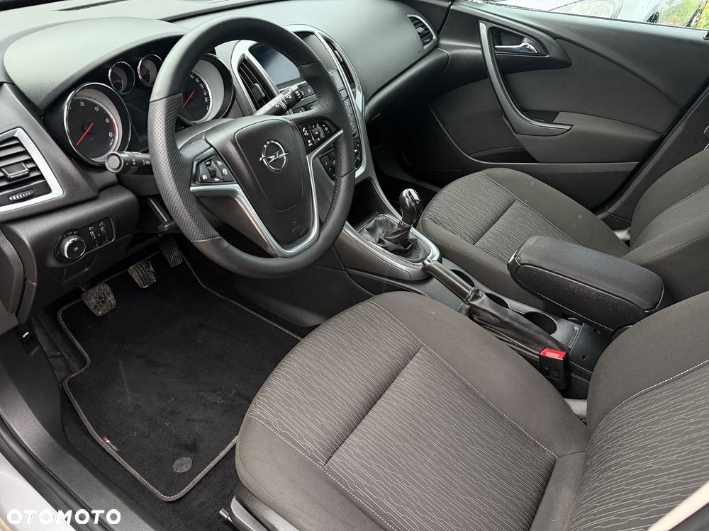 Opel Astra 1.6 D Start/Stop Sports Tourer Business - 27