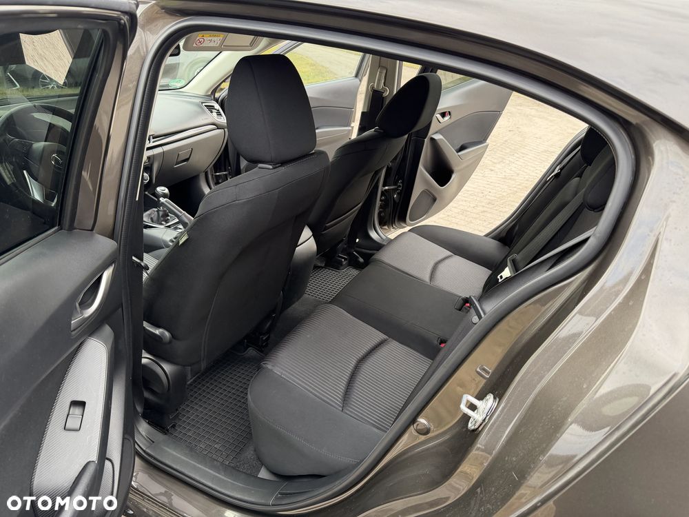 Mazda 3 - 7