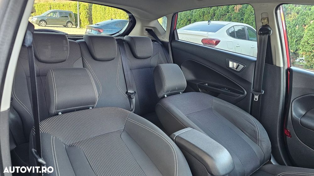 Ford Fiesta 1.0 EcoBoost Start-Stop Titanium - 17