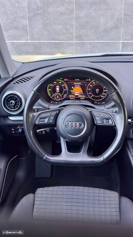 Audi A3 Sportback - 11